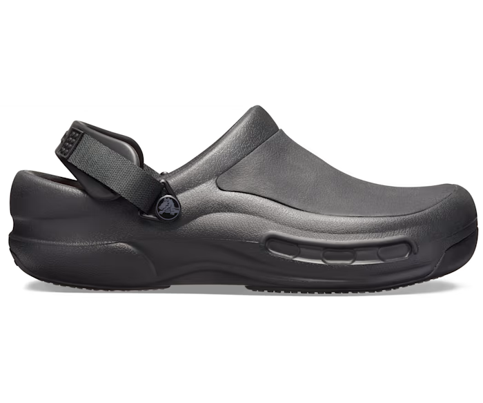 crocs-gallery-color:black; color:Black; alt:ALT100; file:205669_001-ALT100