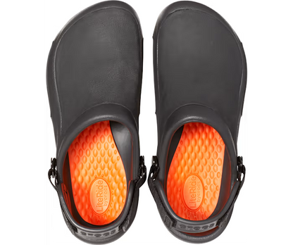 crocs-gallery-color:black; color:Black; alt:ALT120; file:205669_001-ALT120