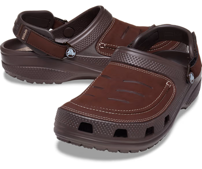 crocs-gallery-color:espresso / mushroom; color:Espresso / Mushroom; alt:ALT110; file:207689_23D-ALT110