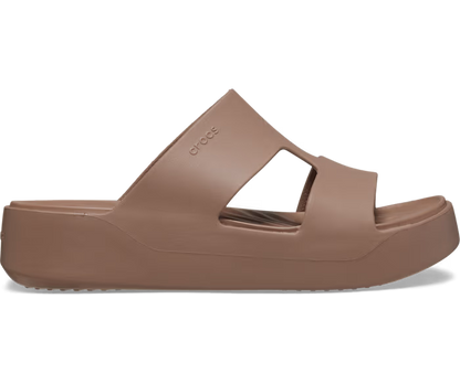 crocs-gallery-color:latte; color:Latte; alt:ALT100; file:209409_2Q9-ALT100