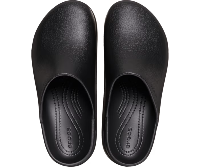 crocs-gallery-color:black; color:Black; alt:ALT120; file:209869_001-ALT120