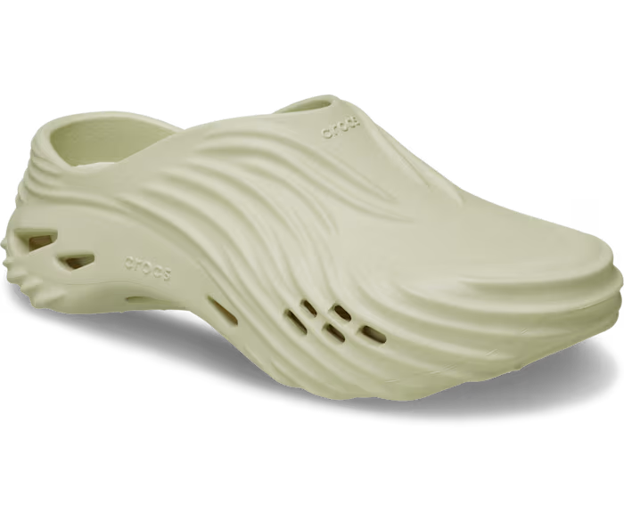 crocs-gallery-color:bone; color:Bone; alt:ALT140; file:210521_2Y2-ALT140
