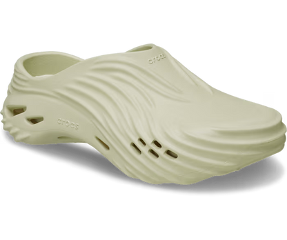 crocs-gallery-color:bone; color:Bone; alt:ALT140; file:210521_2Y2-ALT140