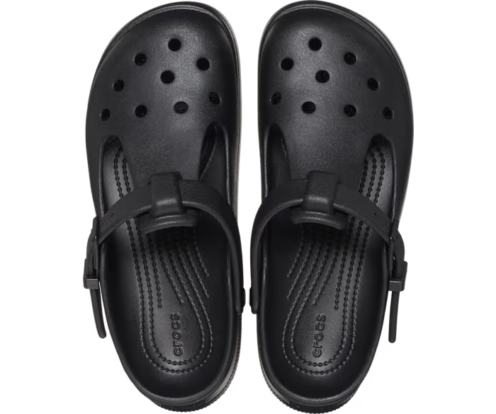 crocs-gallery-color:black; color:Black; alt:ALT120; file:210581_001-ALT120