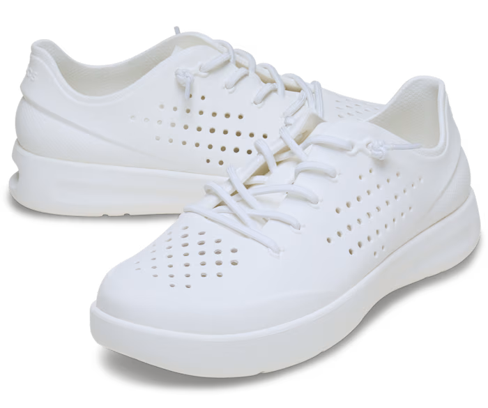 crocs-gallery-color:white/moonlight; color:White/Moonlight; alt:ALT110; file:210831_1VL-ALT110