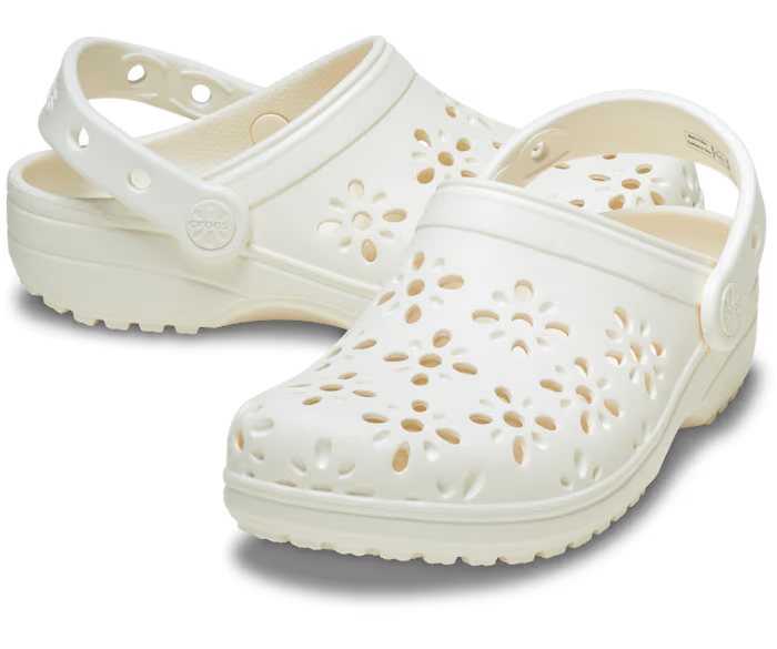 crocs-gallery-color:chalk; color:Chalk; alt:ALT110; file:210927_0WV-ALT110