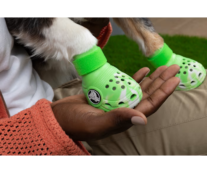 crocs-gallery-color:green slime; color:Green Slime; alt:ALT140; file:211352_3WA-ALT140