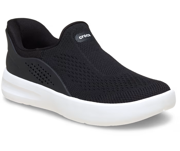 crocs-gallery-color:black; color:Black; alt:ALT140; file:211385_001-ALT140