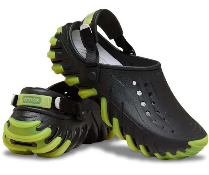 crocs-gallery-color:black; color:Black; alt:ALT110; file:211458_001-ALT110