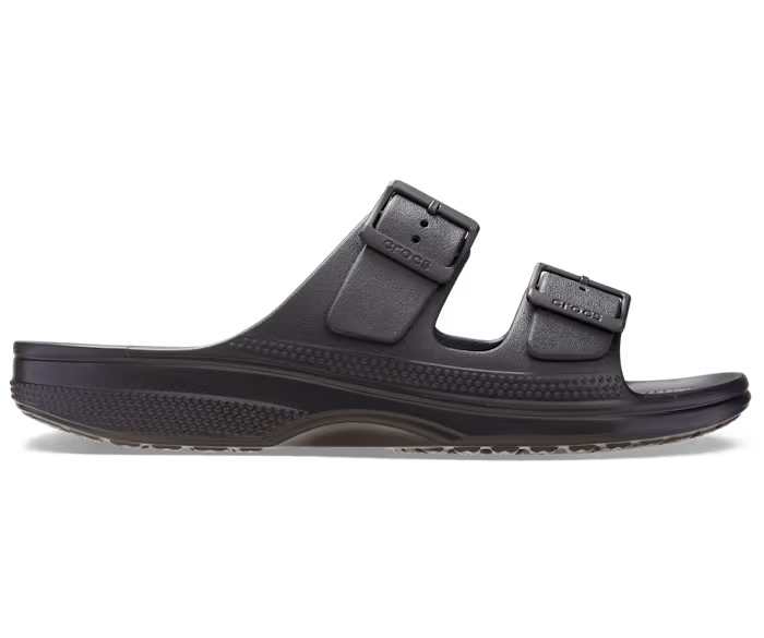 crocs-gallery-color:black; color:Black; alt:ALT100; file:212245_001-ALT100