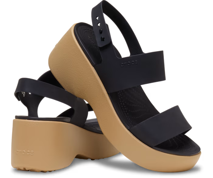 crocs-gallery-color:black/cashew; color:Black/Cashew; alt:ALT110; file:212250_0RI-ALT110