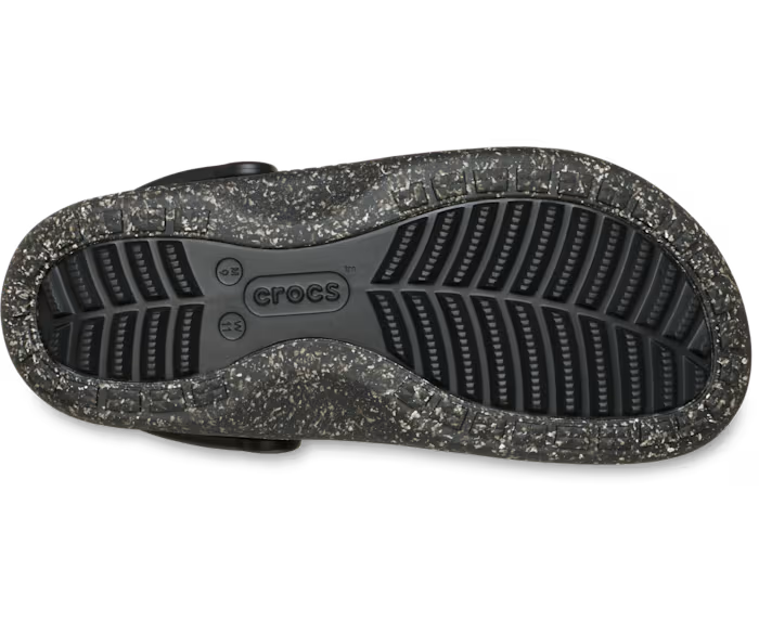 crocs-gallery-color:black; color:Black; alt:ALT130; file:212481_001-ALT130