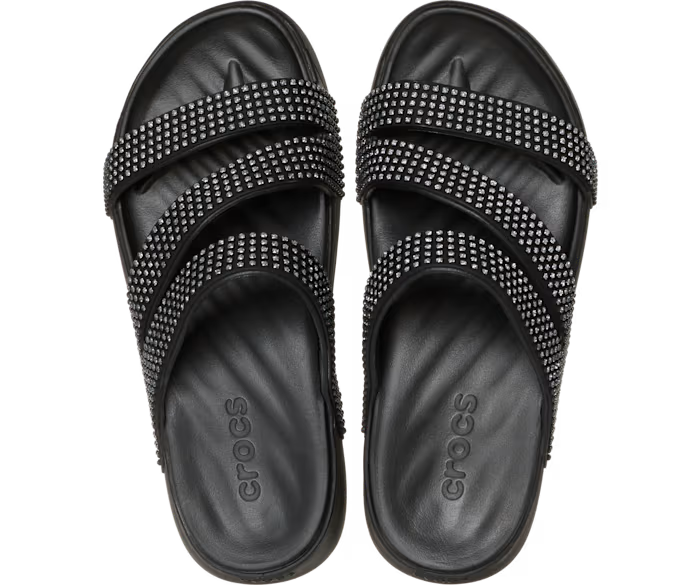 crocs-gallery-color:black; color:Black; alt:ALT120; file:212584_001-ALT120
