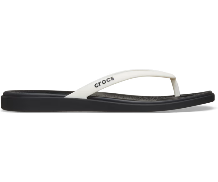 crocs-gallery-color:black/chalk; color:Black/Chalk; alt:ALT120; file:213323_0O5-ALT120