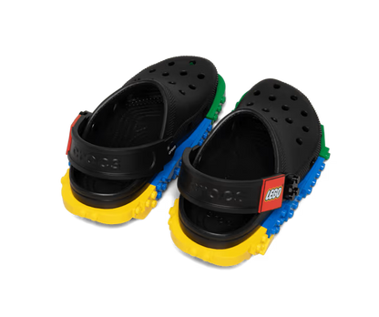crocs-gallery-color:black; color:Black; alt:ALT120; file:213812_001-ALT120